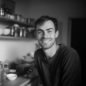 Julian Frost profile photo